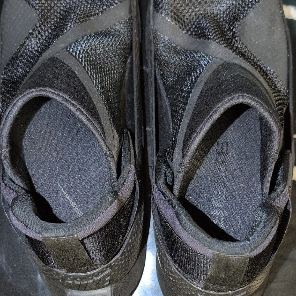 Nike Go FlyEase Running Shoes Women's Size 10 NWOT MSRP $125 - Picture 11 of 11